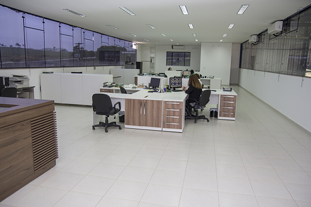 Capri Pneus | Estrutura