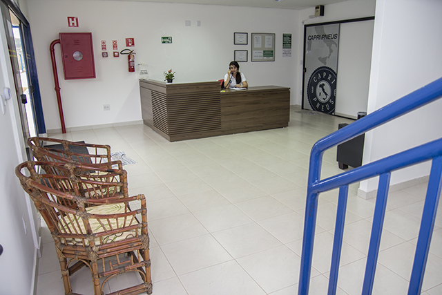 Capri Pneus | Estrutura