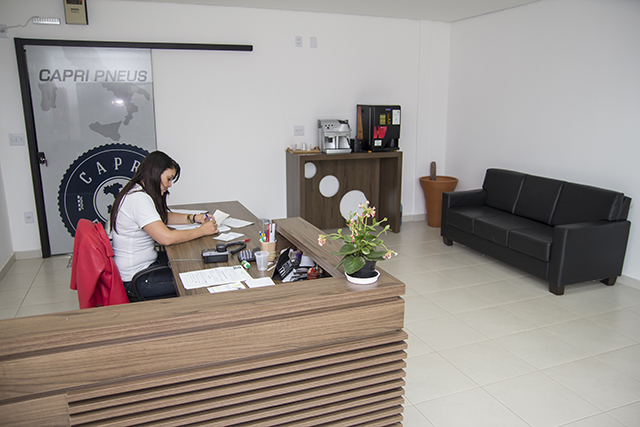 Capri Pneus | Estrutura